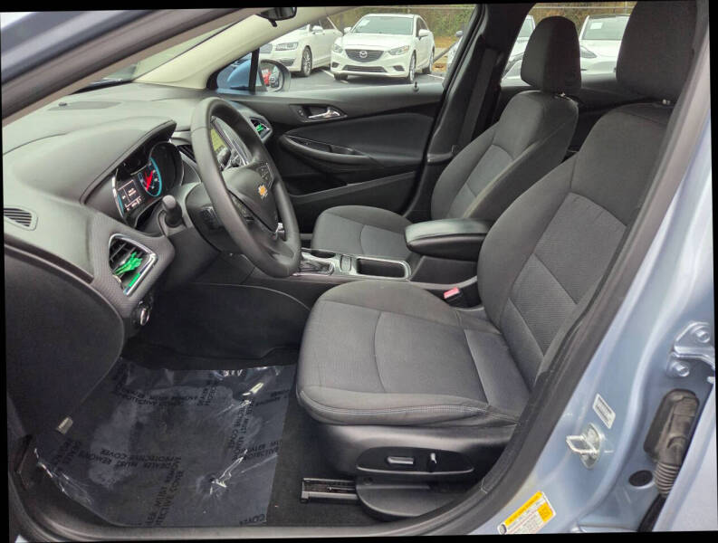 2018 Chevrolet Cruze LT Auto