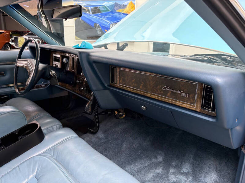 1978 Lincoln Mark V