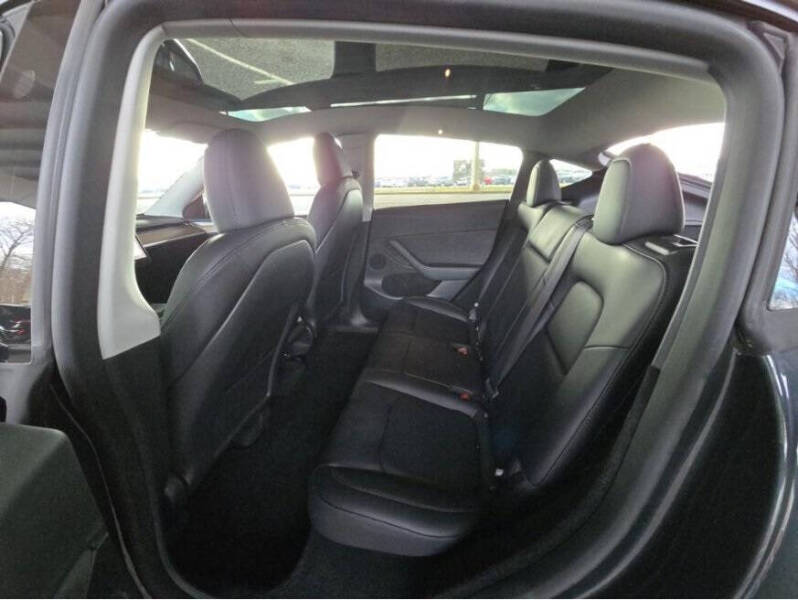 2025 Tesla Model Y Long Range