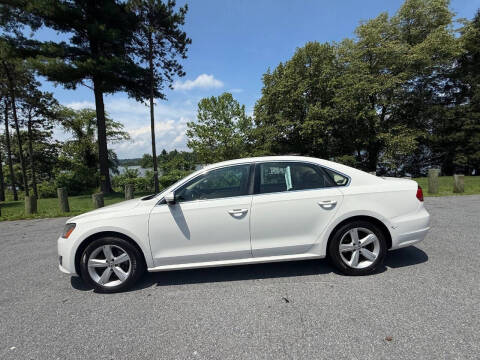 2014 Volkswagen Passat 1.8T SE PZEV