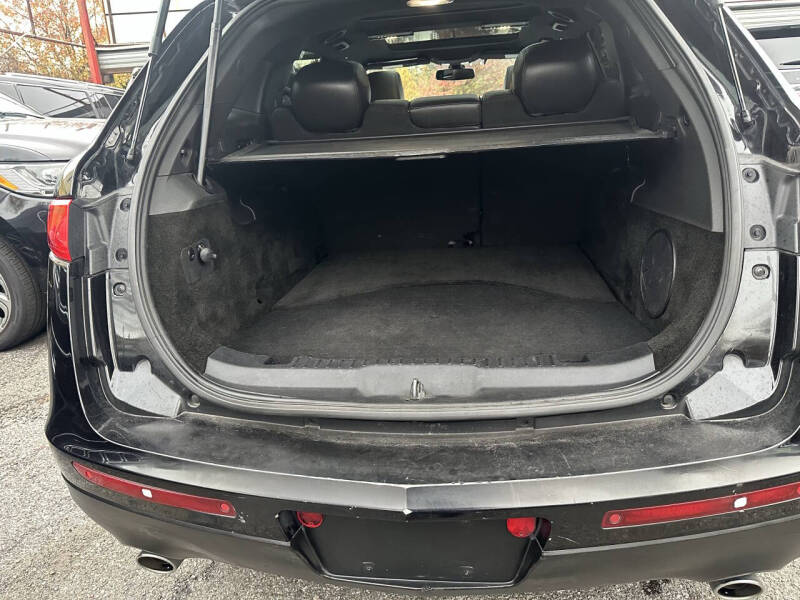 2019 Lincoln MKT Town Car Livery Fleet