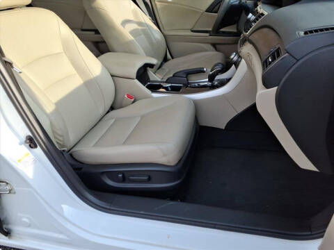 2015 Honda Accord Hybrid Touring