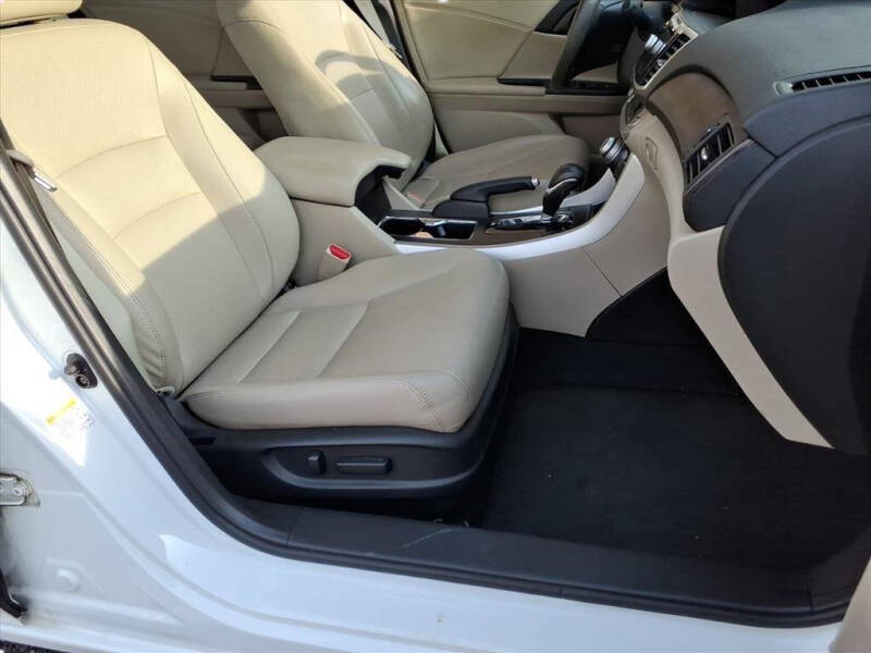 2015 Honda Accord Hybrid Touring