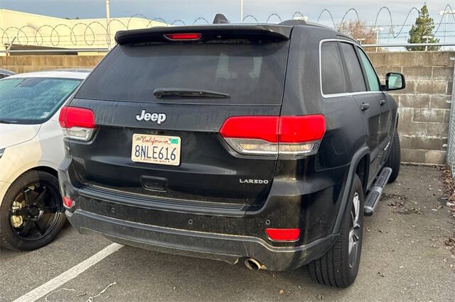 2019 Jeep Grand Cherokee Laredo E