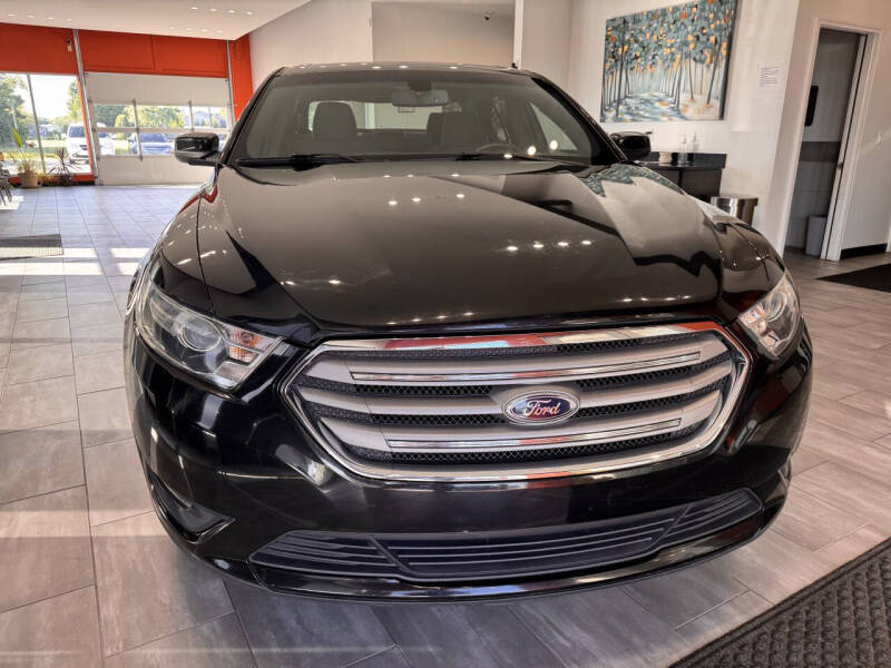 2014 Ford Taurus SEL