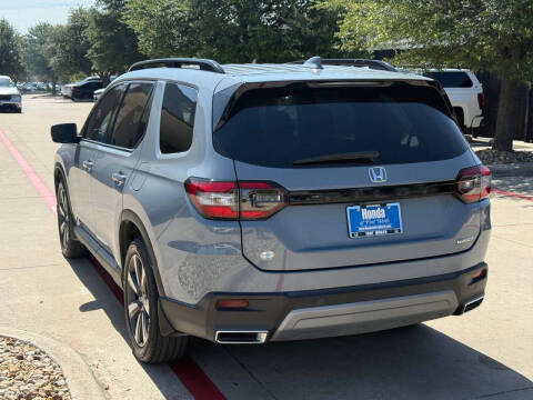 2024 Honda Pilot Touring