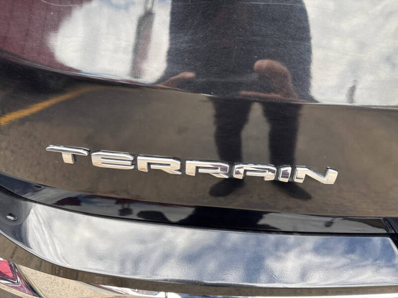 2024 GMC Terrain SLT