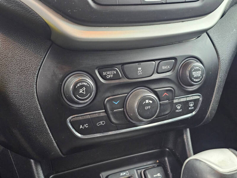 2015 Jeep Cherokee Trailhawk