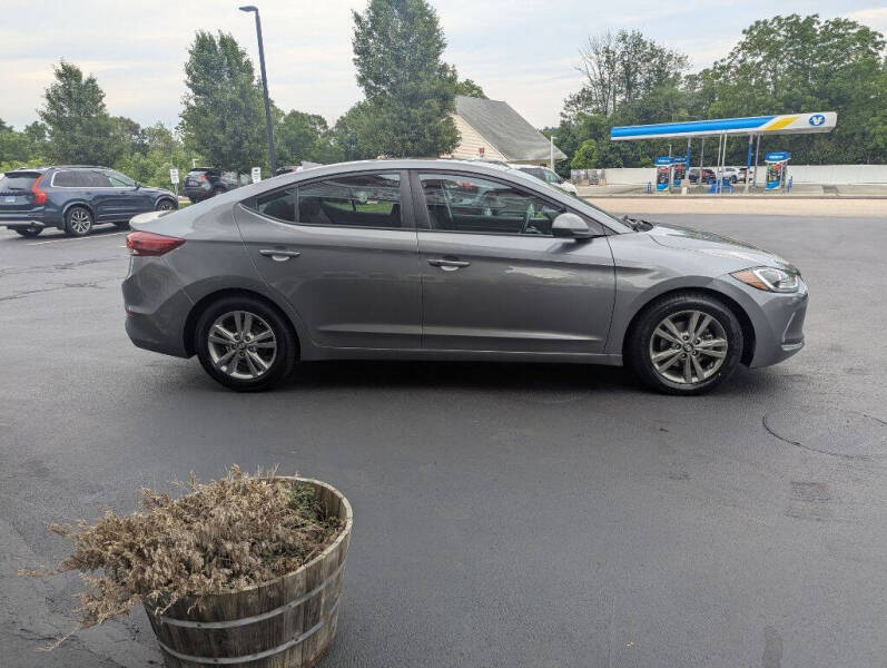 2018 Hyundai Elantra