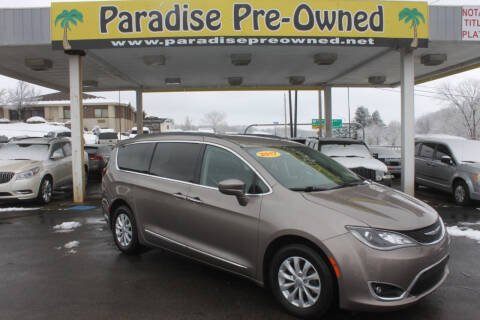 2017 Chrysler Pacifica for sale at Paradise Pre-Owned Inc in New Castle PA