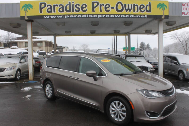 2017 Chrysler Pacifica for sale at Paradise Pre-Owned Inc in New Castle PA