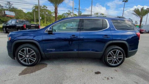 2023 GMC Acadia SLT