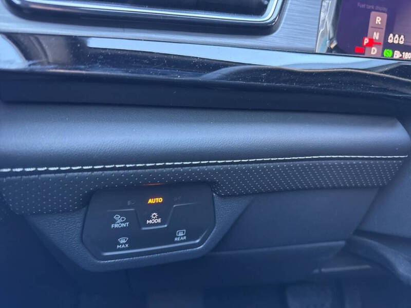 2024 Volkswagen Atlas Cross Sport SE