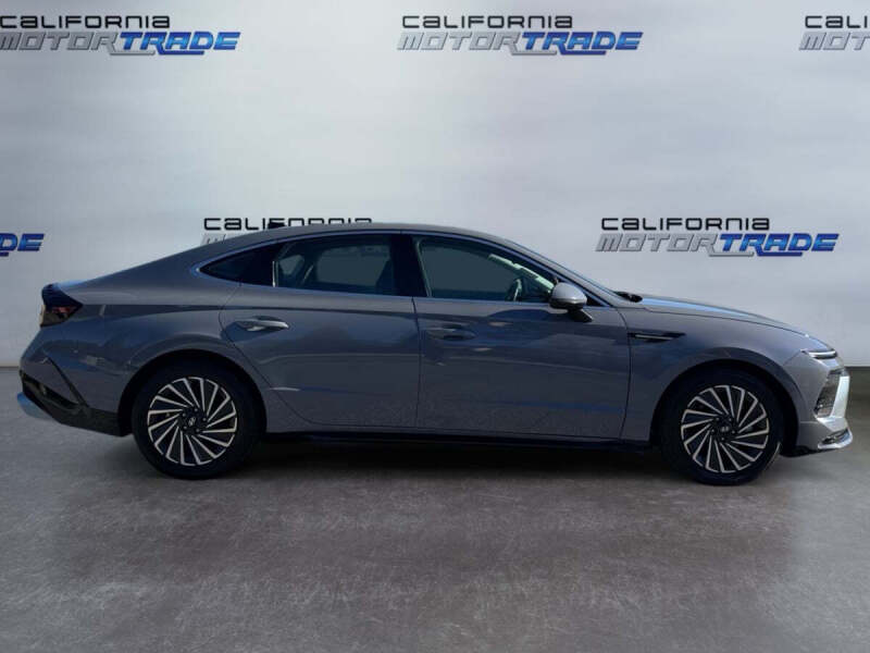 2024 Hyundai Sonata Hybrid SEL