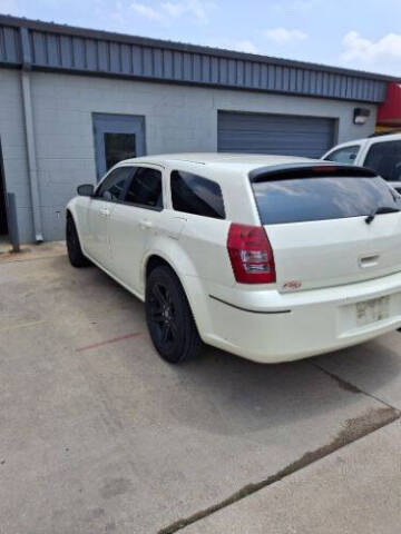2005 Dodge Magnum SXT