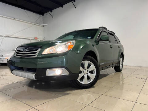 2011 Subaru Outback for sale at ROADSTERS AUTO in Houston TX