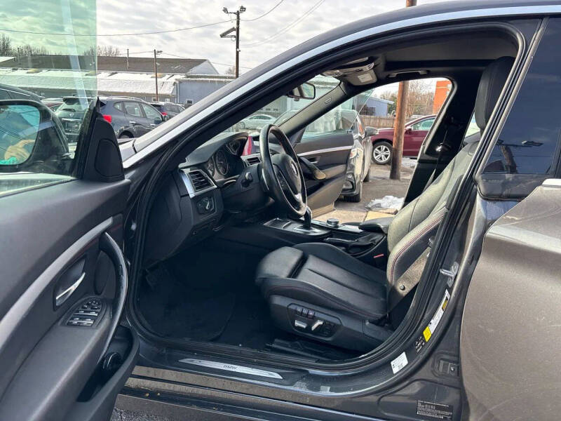 2018 BMW 3 Series 330i xDrive Gran Turismo