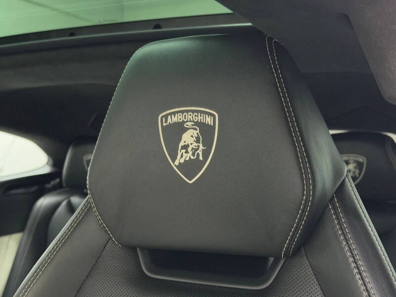 2021 Lamborghini Urus