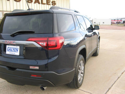 2017 GMC Acadia SLE-2