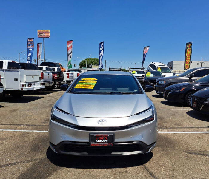 2024 Toyota Prius LE