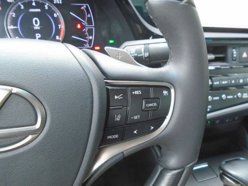 2023 Lexus ES 350 Ultra Luxury