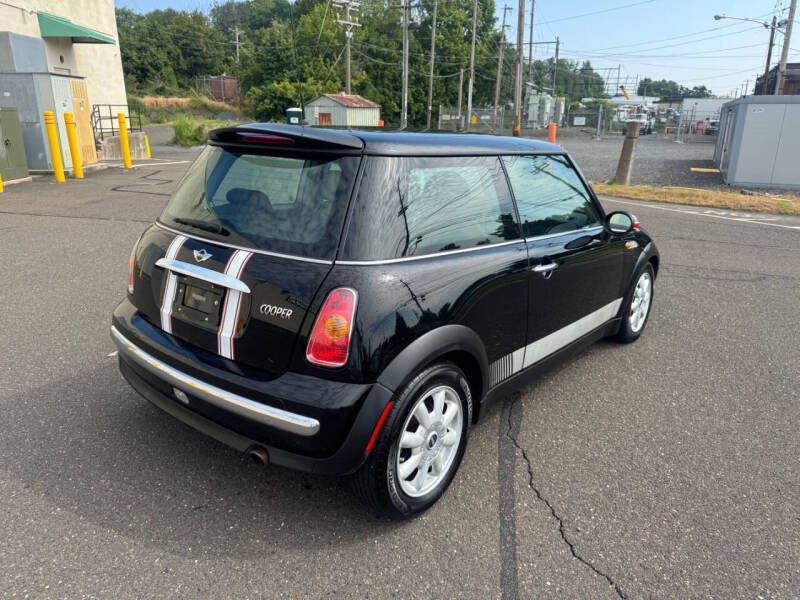 2004 MINI Cooper