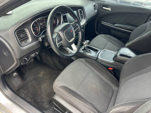 2015 Dodge Charger SXT