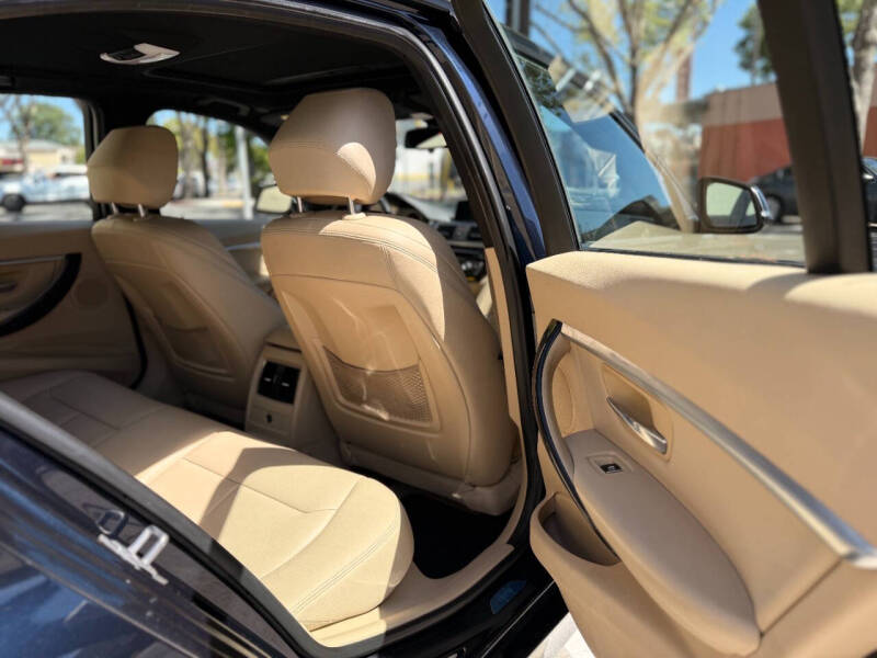 2016 BMW 3 Series 330e