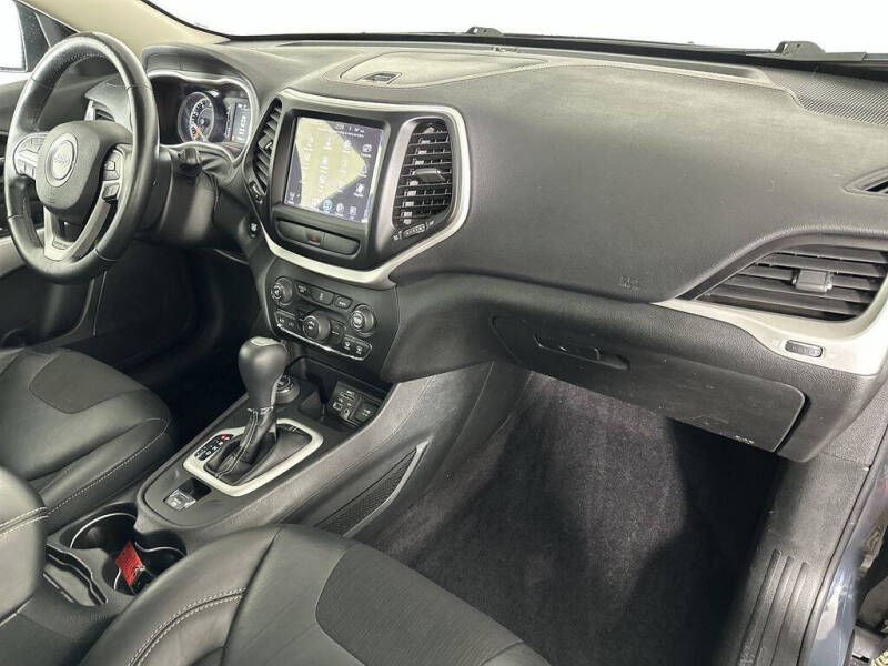 2018 Jeep Cherokee Latitude Plus