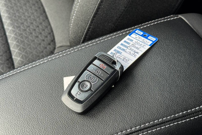 2025 Ford Escape Active