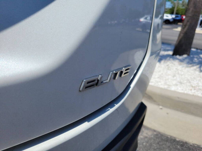 2023 Honda Pilot Elite