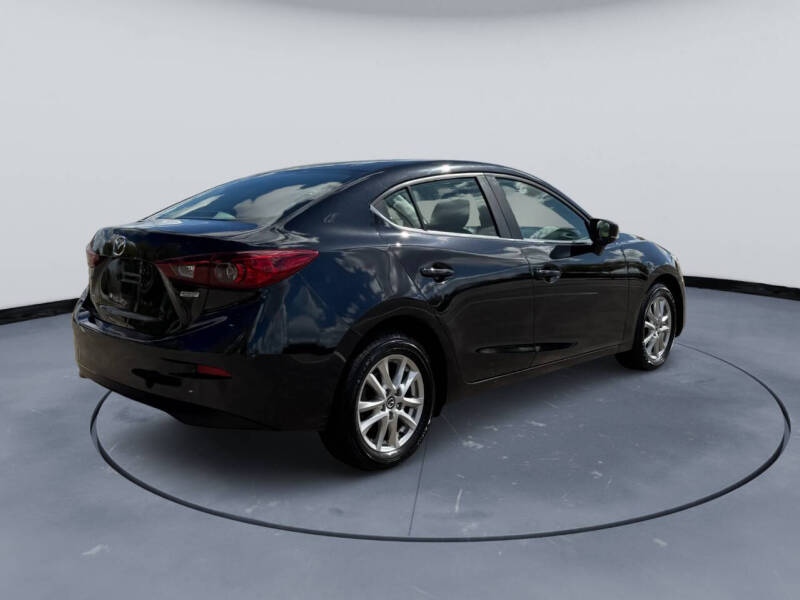 2018 Mazda MAZDA3 Sport