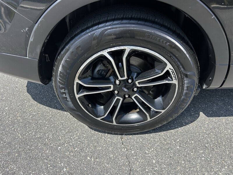 2015 Ford Explorer Sport