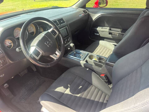 2014 Dodge Challenger SXT