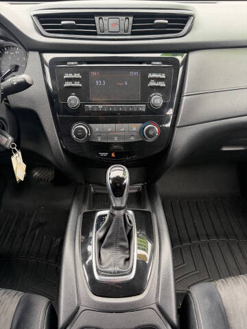 2017 Nissan Rogue S