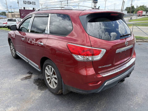 2016 Nissan Pathfinder SL