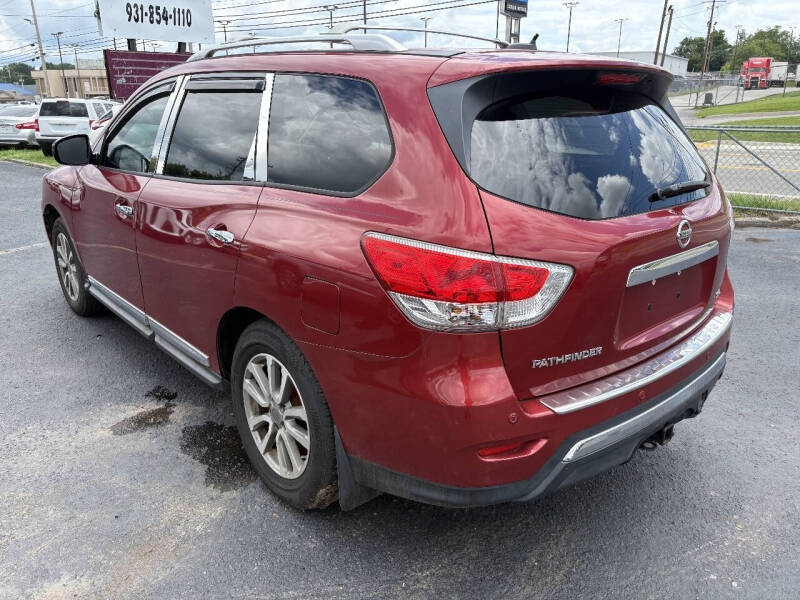 2016 Nissan Pathfinder SL