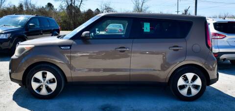 2016 Kia Soul for sale at PINNACLE ROAD AUTOMOTIVE LLC in Moraine OH
