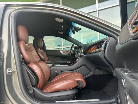 2017 Lincoln Continental Reserve