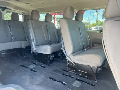 2016 Nissan NV 3500 HD S
