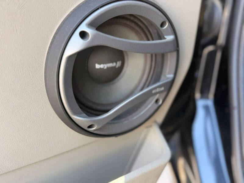2003 HUMMER H2
