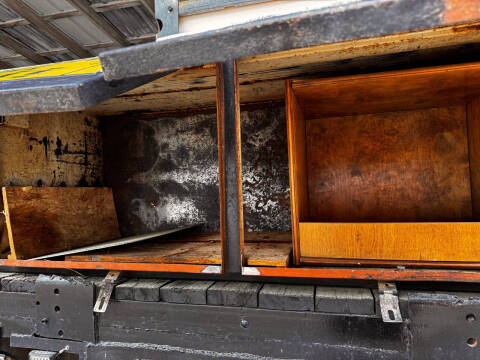 1999 Freightliner FL70