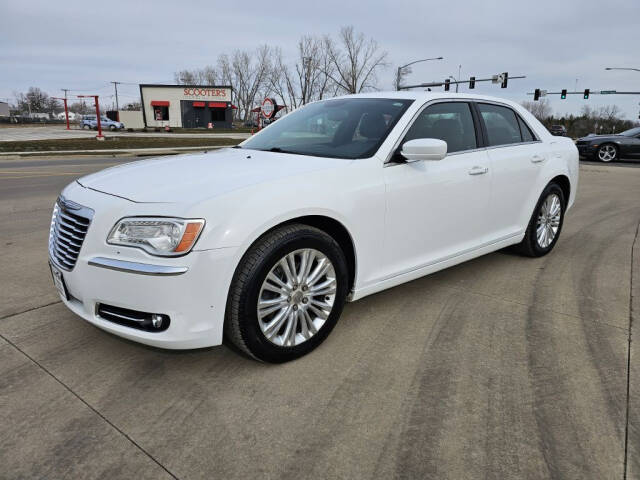 2013 Chrysler 300 for sale at Bigfoot Auto in Hiawatha, IA