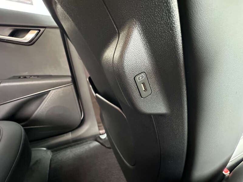 2025 Kia Niro EV Wind