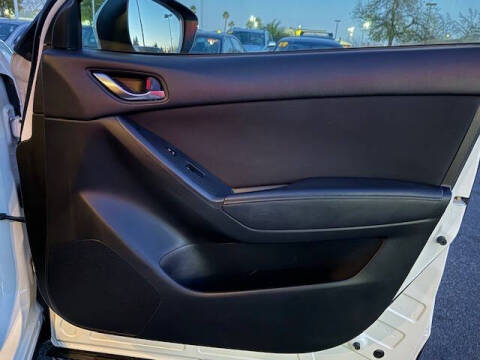 2016 Mazda CX-5 Sport