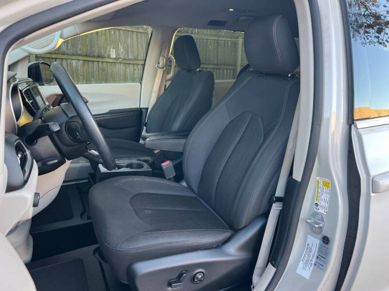 2019 Chrysler Pacifica Touring
