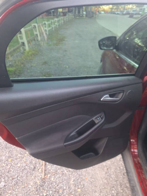 2017 Ford Focus Titanium