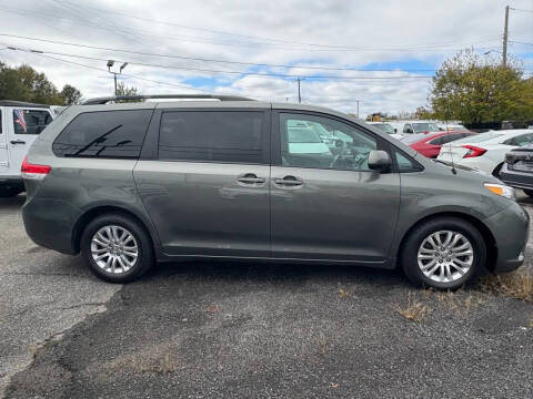 2013 Toyota Sienna