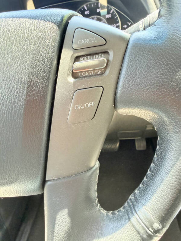 2018 Nissan Armada SV