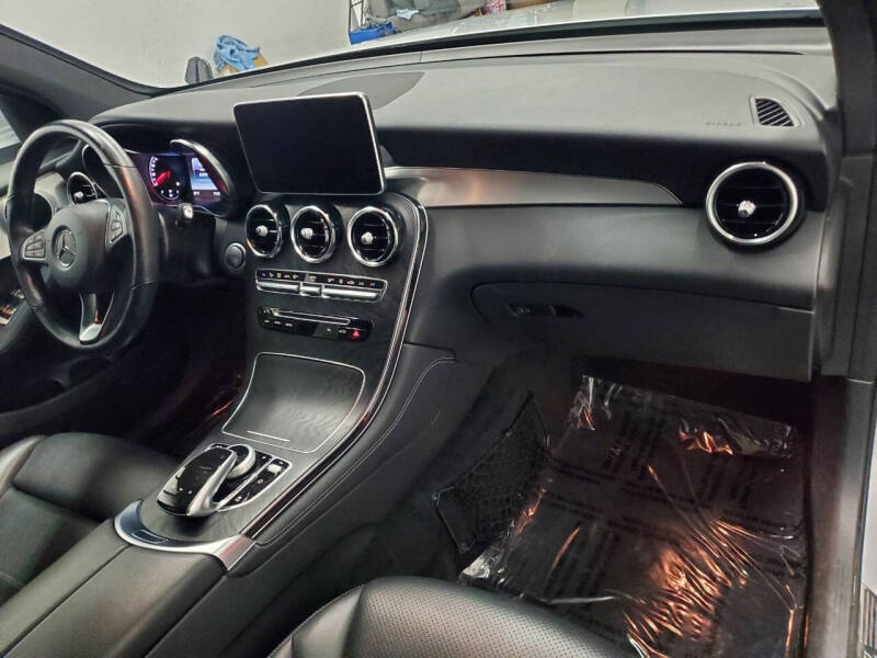 2019 Mercedes-Benz GLC GLC 350e 4MATIC